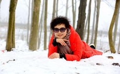 和校花同居的日子有声小说